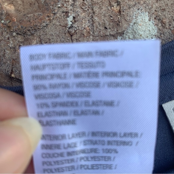 LOGO by Lori Goldstein top with Velvet application - Picture 3 of 7